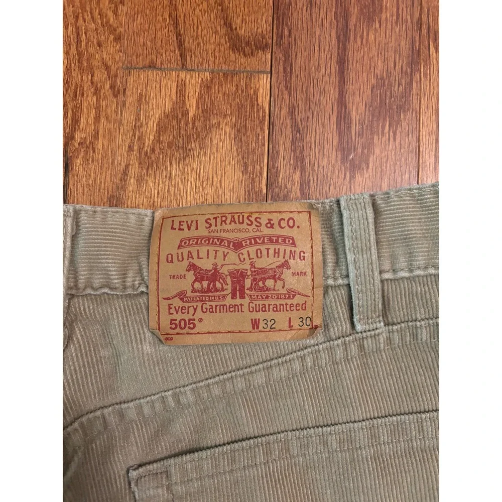 Levi's Vintage‎ 0500 Regular Fir Straight Leg Tan Corduroy Pants Size W32/L30